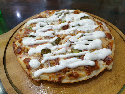 M Town Pizza and Burger - 5G7G+6P4, Cricket Stadium Ave, Multan, Punjab, Pakistan