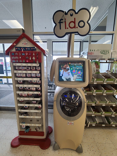 Pet Supply Store «Petco Animal Supplies», reviews and photos, 164 Rockland Plaza, Nanuet, NY 10954, USA