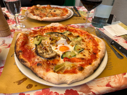 Hosteria La Fontana Ristorante Pizzeria in Domodossola, Provincia del Verbano-Cusio-Ossola