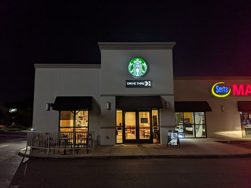 Starbucks, 15299 Crossroads Pkwy #100, Gulfport, MS 39503, USA, 