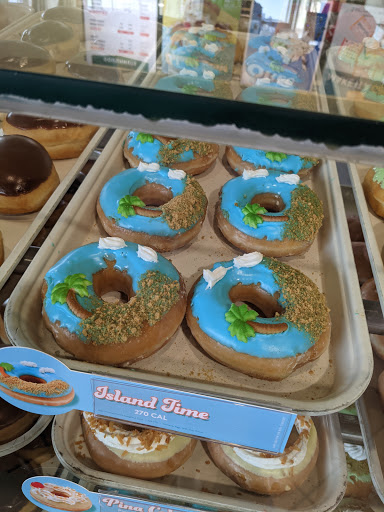 Bakery «Krispy Kreme Doughnuts», reviews and photos, 3605 Ira E Woods Ave, Grapevine, TX 76051, USA