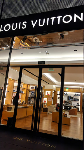 Shopping Mall «The Shops At The Bravern», reviews and photos, 11111 NE 8th St, Bellevue, WA 98004, USA