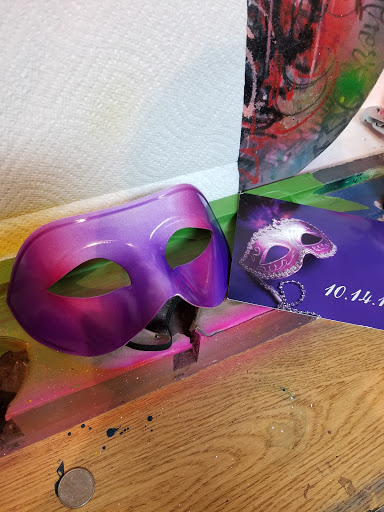 Airbrushing Service «Midwest Ink Airbrushing & Custom T-shirt Screen Print Shop», reviews and photos, 4733 S Ashland Ave, Chicago, IL 60609, USA