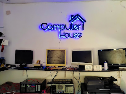 computer house