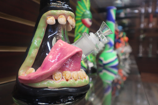 Tobacco Shop «Tobacco Vape & Hookah Land», reviews and photos, 6440 Richmond Hwy, Alexandria, VA 22306, USA