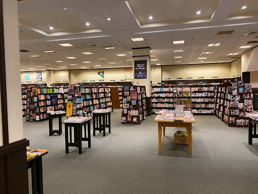 Book Store «Barnes & Noble», reviews and photos, 7325 N la Cholla Blvd, Tucson, AZ 85741, USA