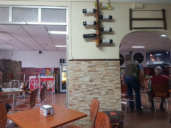 Retiro do Cardal (café/bar/jogos) - Moita