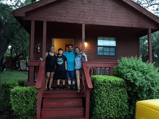 Indoor Lodging «Canyon Lake Cabins and Cottages», reviews and photos, 21400 FM306, Canyon Lake, TX 78133, USA