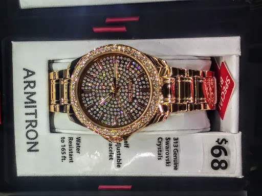 Discount Store «Factory 2-U (Fallas Discount Stores)», reviews and photos, 1503 White Ln, Bakersfield, CA 93307, USA