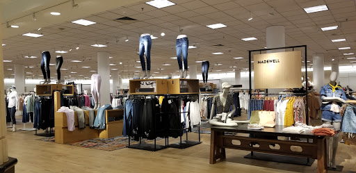 Department Store «Nordstrom Alderwood Mall», reviews and photos, 3200 184th St SW, Lynnwood, WA 98037, USA