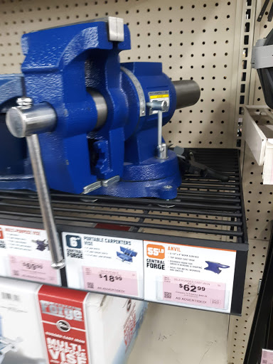 Hardware Store «Harbor Freight Tools», reviews and photos, 22111 WA-99, Edmonds, WA 98026, USA