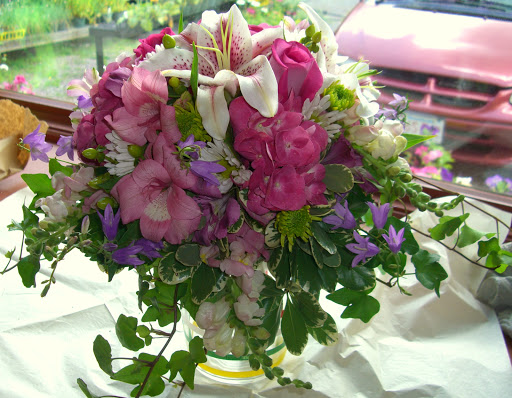 Florist «The Country Thyme Shoppe», reviews and photos, 321 Liberty St, Hanson, MA 02341, USA