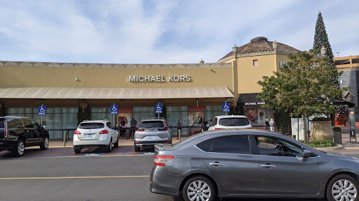 Fashion Accessories Store «Michael Kors», reviews and photos, 100 Citadel Dr #456, Commerce, CA 90040, USA