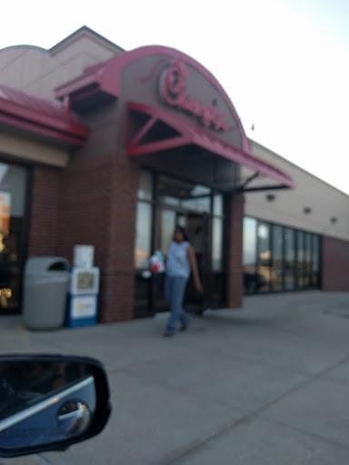 Fast Food Restaurant «Chick-fil-A», reviews and photos, 749 W Main St fm1171, Lewisville, TX 75067, USA