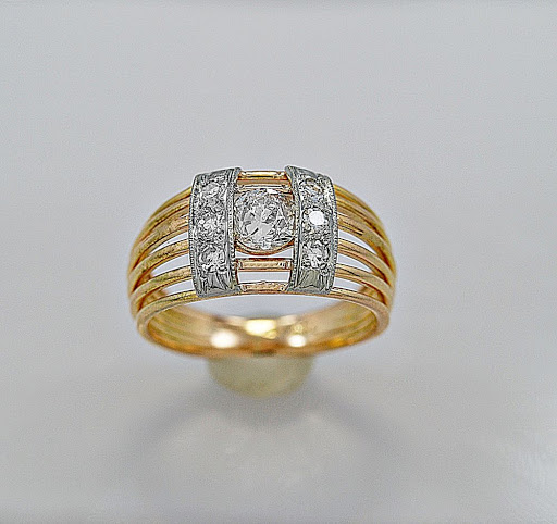 Jewelry Store «Gesner Estate Jewelry», reviews and photos, 1600 W Bay Dr, Largo, FL 33770, USA