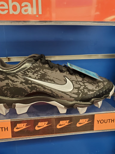 Sporting Goods Store «Big 5 Sporting Goods», reviews and photos, 829 N Oak Park Blvd, Pismo Beach, CA 93449, USA