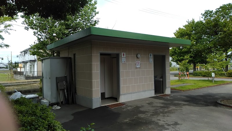 松原公園 公衆トイレ