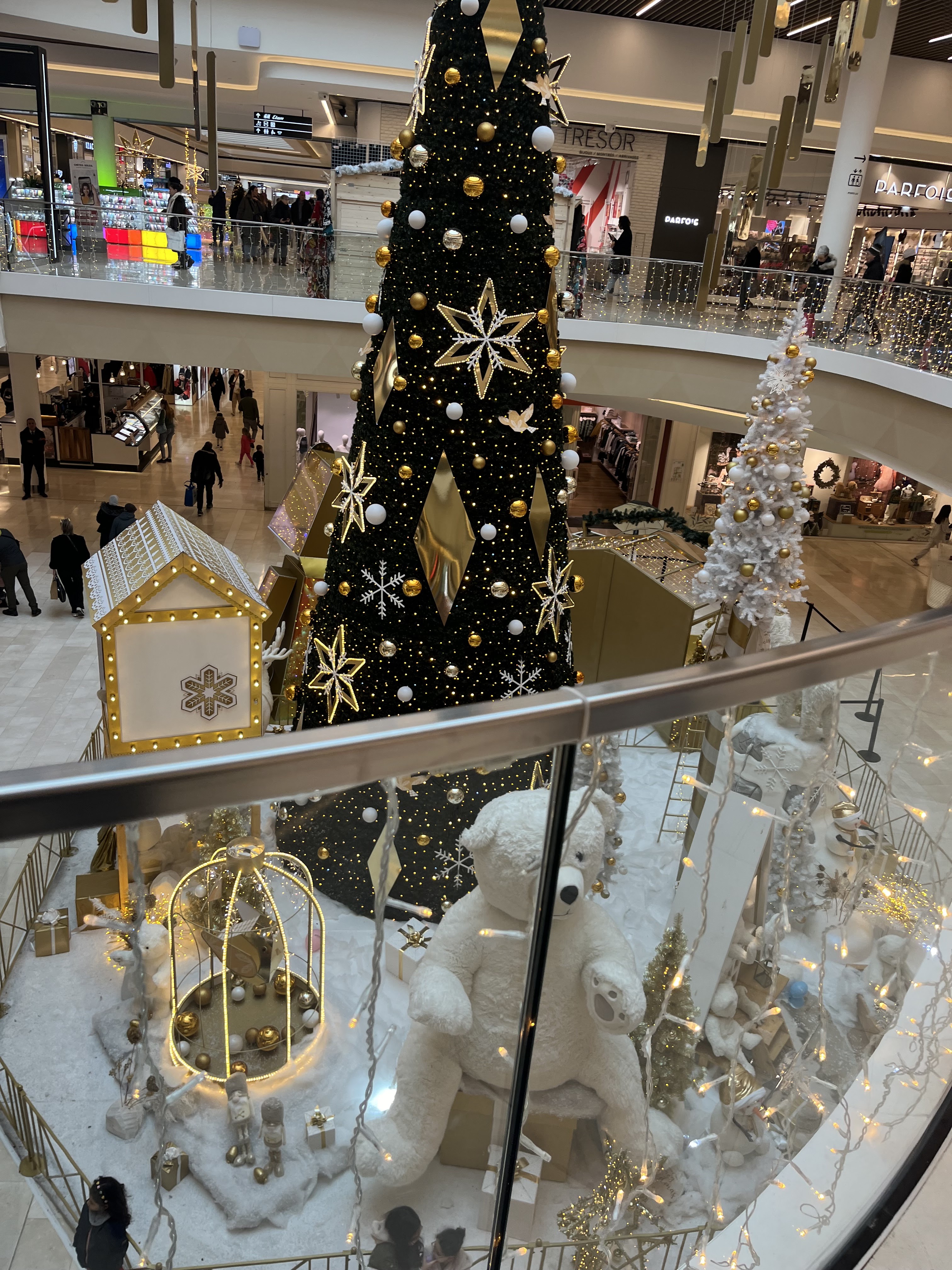 Photo n° 5 de l'avis de Somprasith.u fait le 16/11/2018 à 17:18