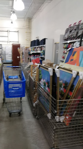 Thrift Store «Goodwill Lakeland Superstore», reviews and photos