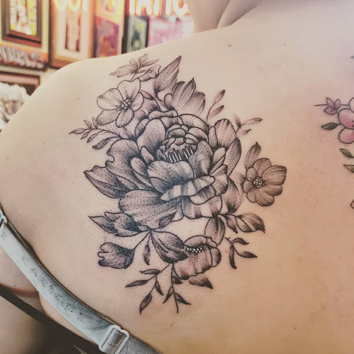 Explore 1 hour tattoo ideas, creative tattoo ideas in Los Angeles, available at Tinta Rebelde hardcore tattoo