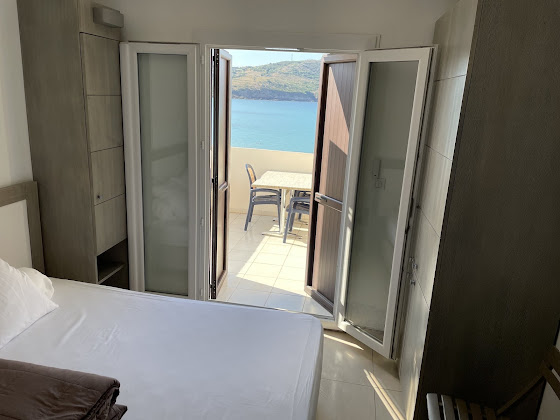 Chambres Hébergement d'intérieur Motel-Hôtel Restaurant Ta Kladia 20130 Cargèse