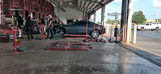 Tire Shop «Discount Tire Store - Homer Glen, IL», reviews and photos, 14011 S Bell Rd, Homer Glen, IL 60491, USA