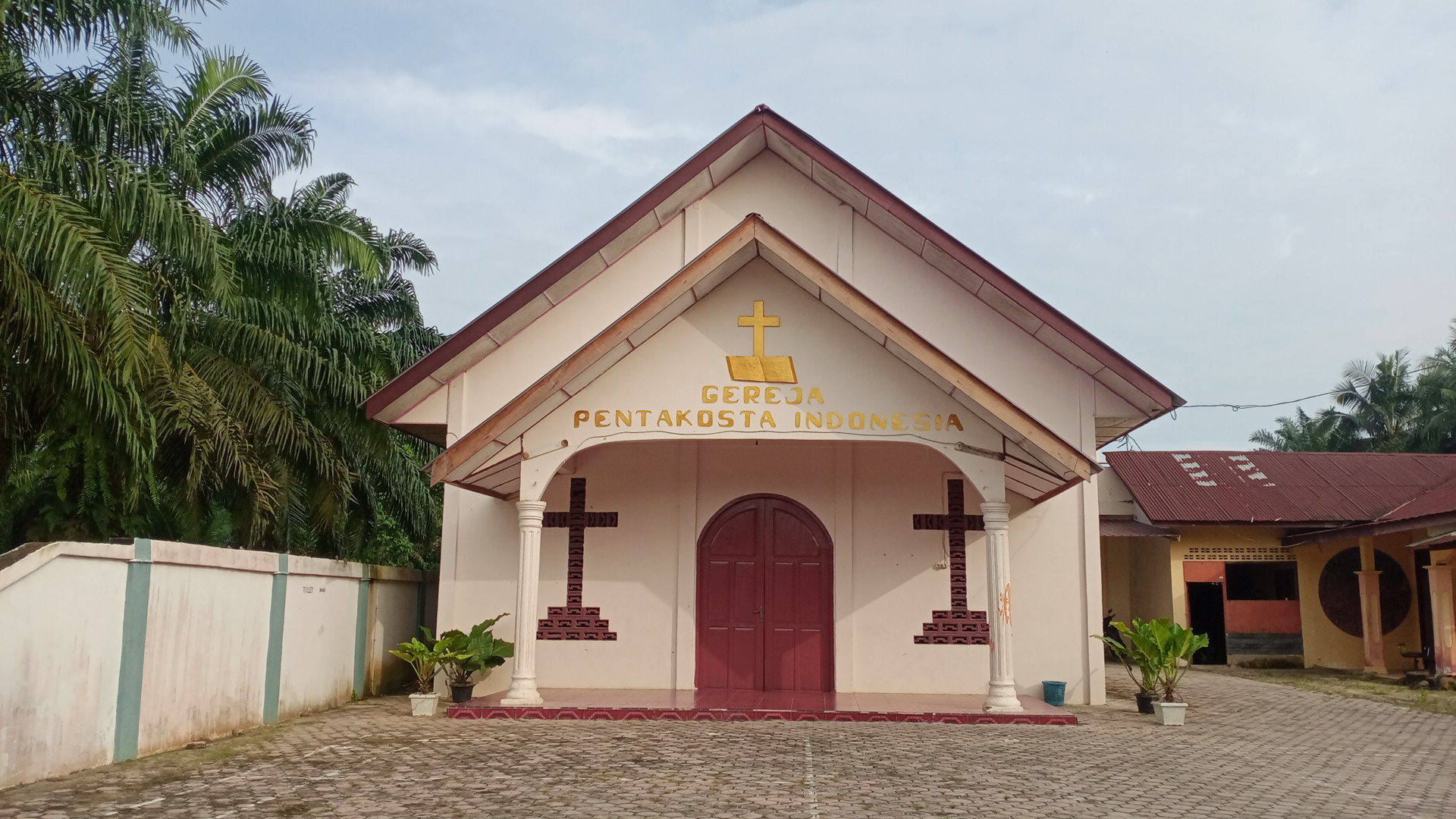 Gambar Gereja Pentakosta Indonesia(gpi) Sidang Besitang