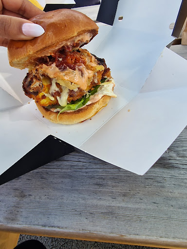 Farm House Burger