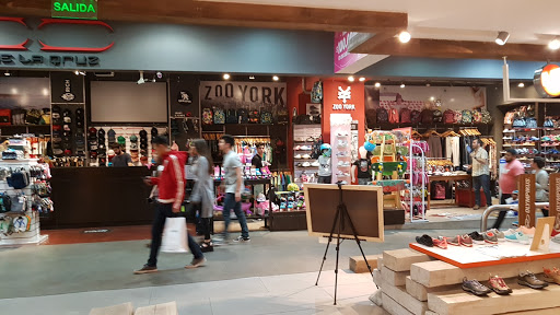 Maxi Deportivo mall