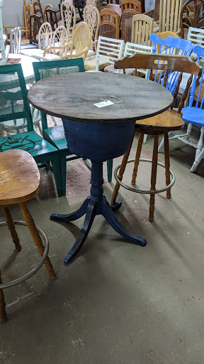 Used Furniture Store «C&D Second Chance», reviews and photos, 201 N Poplar Ave, Sanford, FL 32771, USA