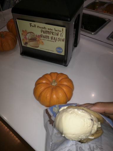 Ice Cream Shop «CREAM Oakland», reviews and photos, 6300 College Ave #150, Oakland, CA 94618, USA