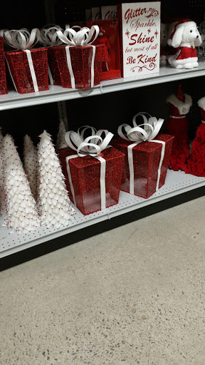 Home Goods Store «At Home», reviews and photos, 2780 Wilma Rudolph Blvd, Clarksville, TN 37040, USA