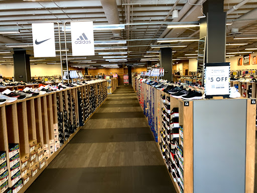Shoe Store «DSW Designer Shoe Warehouse», reviews and photos, 2753 E Eastland Center Dr, West Covina, CA 91791, USA