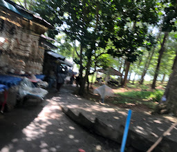 ร้านมุกสุสานหอย photo