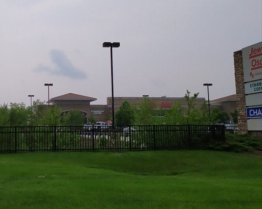 Grocery Store «Jewel-Osco», reviews and photos, 2401 US-12, Spring Grove, IL 60081, USA