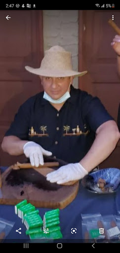 Cigar Shop «Cigar Cigars», reviews and photos, 203 Railroad Ave, Sayville, NY 11782, USA