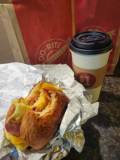 Donut Shop «Do-Rite Donuts & Chicken», reviews and photos, 233 E Erie St, Chicago, IL 60611, USA