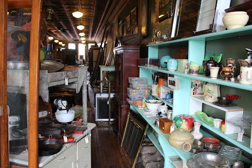 Antique Store «The Heritage Company Architectural Salvage & Supply», reviews and photos, 150 N Edwards St, Kalamazoo, MI 49007, USA