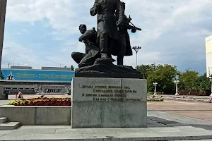 Monument to the liberators of Bryansk image