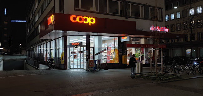 Rezensionen über Coop Pronto Shop – Zürich Löwenstrasse in Zürich - Tankstelle
