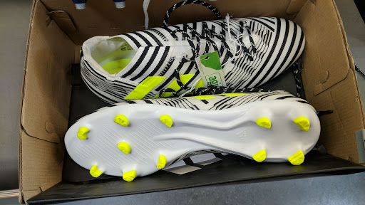 Shoe Store «WSS», reviews and photos, 7900 Sepulveda Blvd, Van Nuys, CA 91405, USA