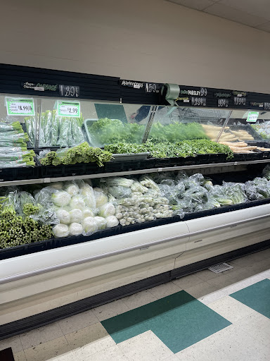 Grocery Store «R-N Market», reviews and photos, 6670 N Cedar Ave, Fresno, CA 93710, USA