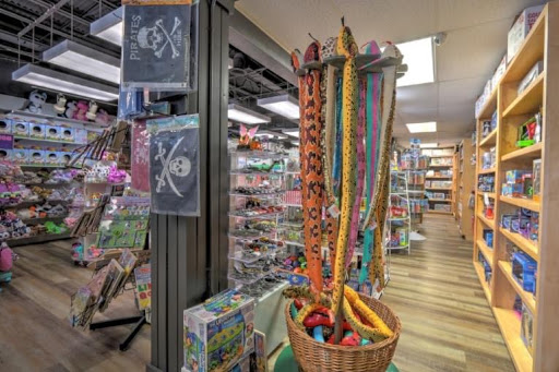 Toy Store «Boomerang Toy Store», reviews and photos, 1 N Forest Beach Dr # B1-4, Hilton Head Island, SC 29928, USA