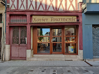 XAVIER TOURMENTE - Haute Coiffure Française