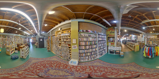 Thrift Store «Fat Rabbit Thrift & Vintage», reviews and photos, 1000 E Oak St, Louisville, KY 40204, USA