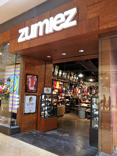 Zumiez