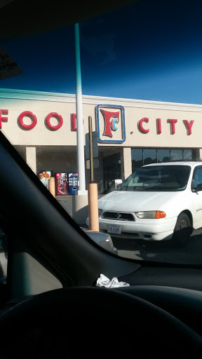 Supermarket «Food City», reviews and photos, 145 W Lee Hwy, Chilhowie, VA 24319, USA