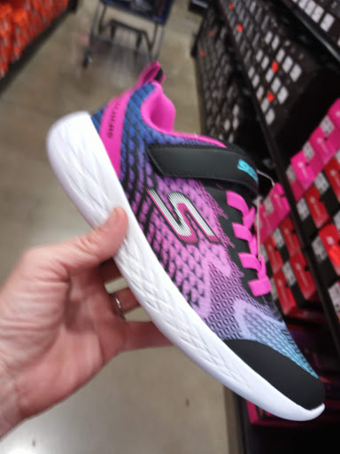 Sporting Goods Store «Academy Sports + Outdoors», reviews and photos, 140 E Bert Kouns Industrial Loop, Shreveport, LA 71106, USA