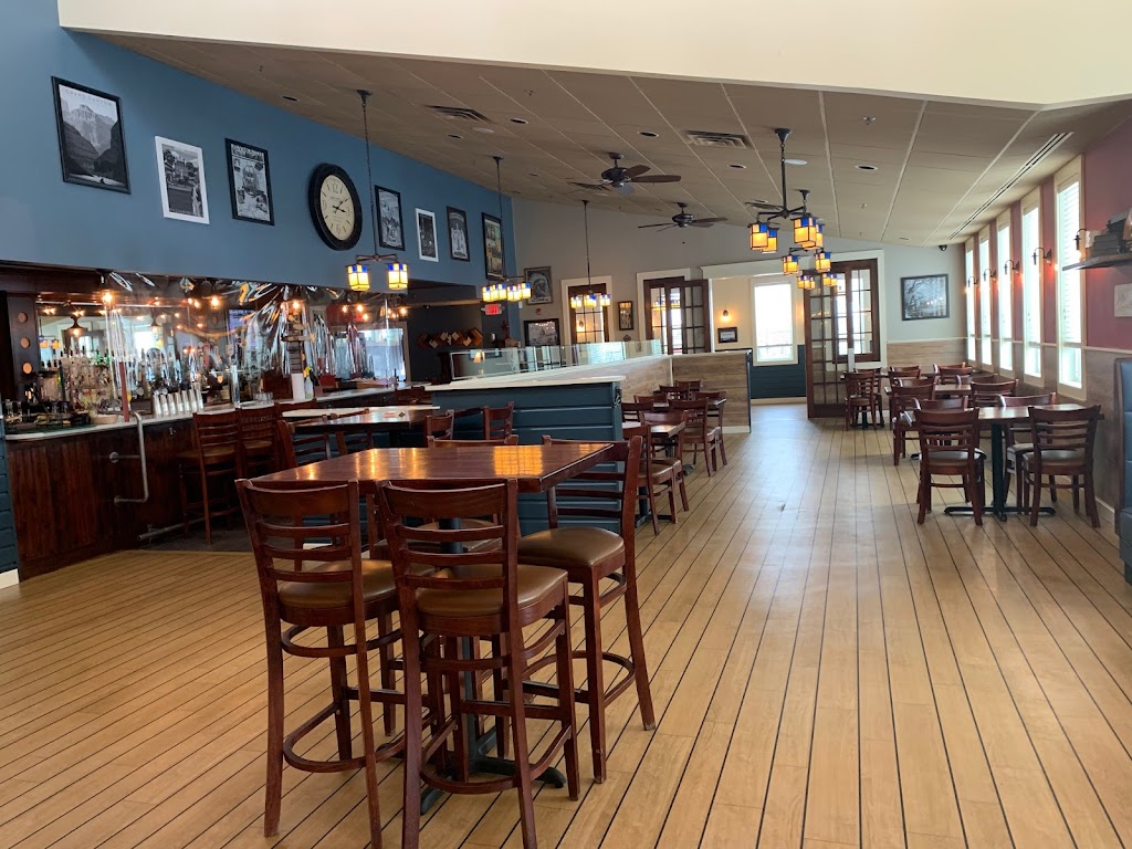 Masse's American Bistro 01020