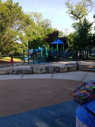 Park «Mayfair Park», reviews and photos, 4550 W Sunnyside Ave, Chicago, IL 60630, USA